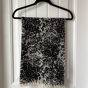 Vintage J. Crew Black and White Animal Print Scarf